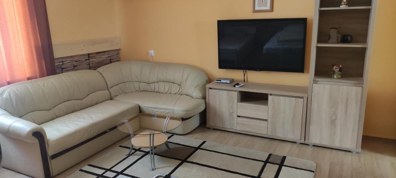 Krisztina Apartman Надьканижа Экстерьер фото